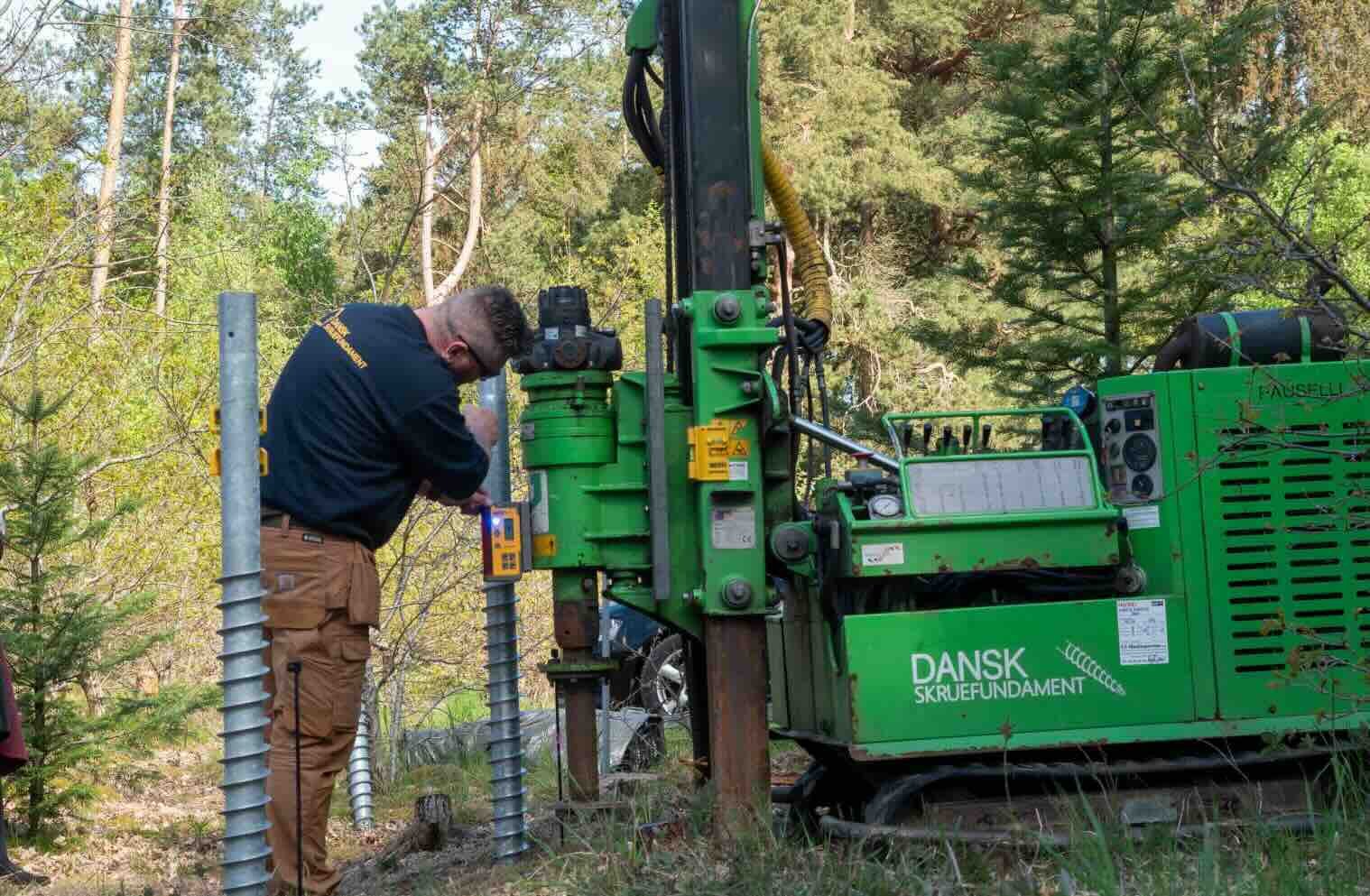 Dansk Skruefundament